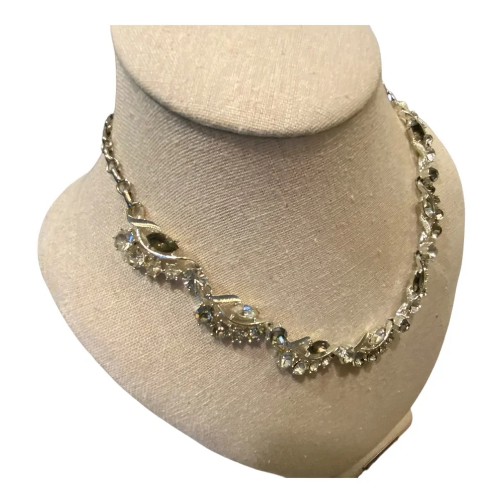 Coro Silver Necklace Clear Gray Stones Vintage - Picture 8 of 10